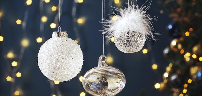 Les meilleures décorations pour sapin de Noël à petits prix pour 2023